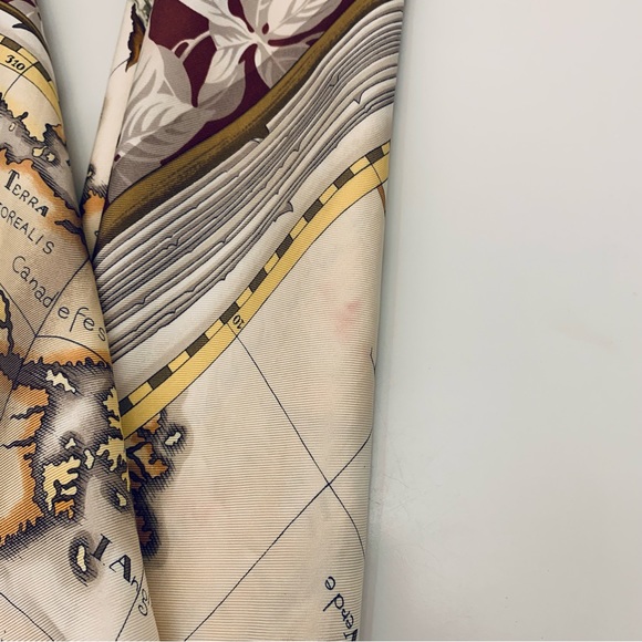 Lovely Christian Dior Vintage Silk Scarf Book of Maps Old World - Picture 9 of 10
